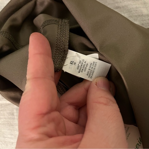 Aerie NWT Women’s Olive Green Metallic Sheen High Waisted XL Athletic Leggings - Picture 4 of 5
